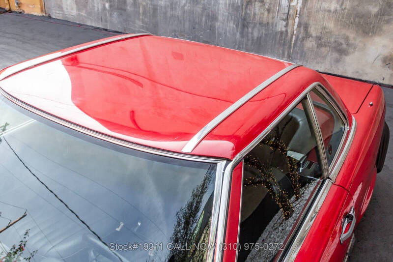 1987 Mercedes-Benz 560SL