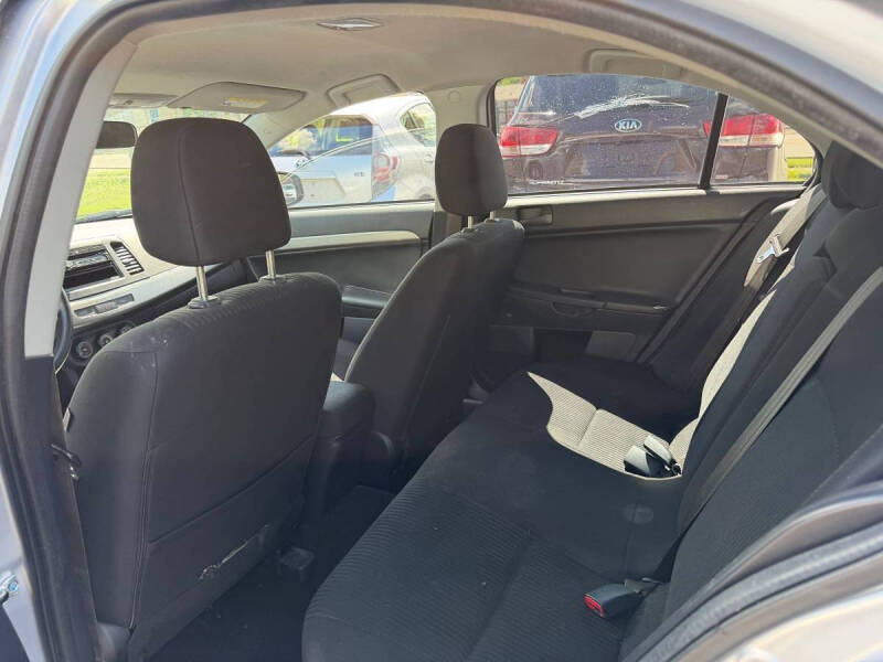2015 Mitsubishi Lancer ES