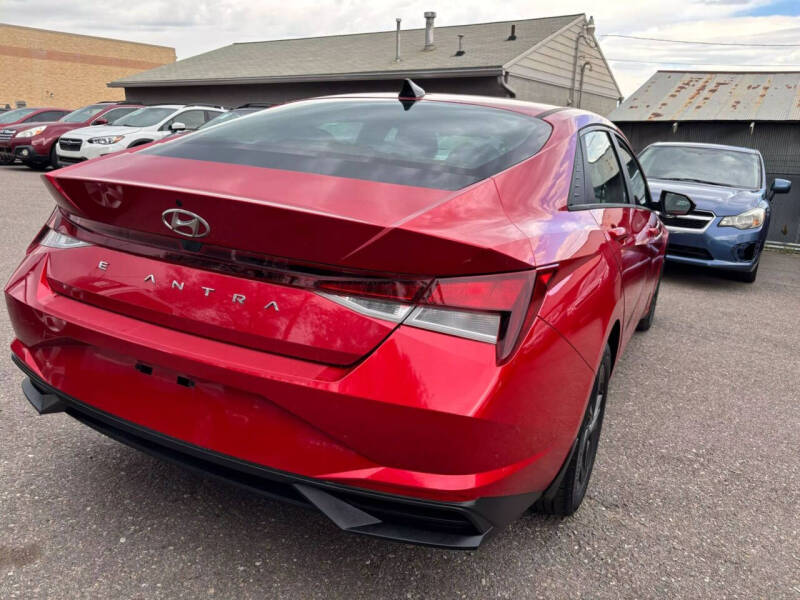 2022 Hyundai Elantra