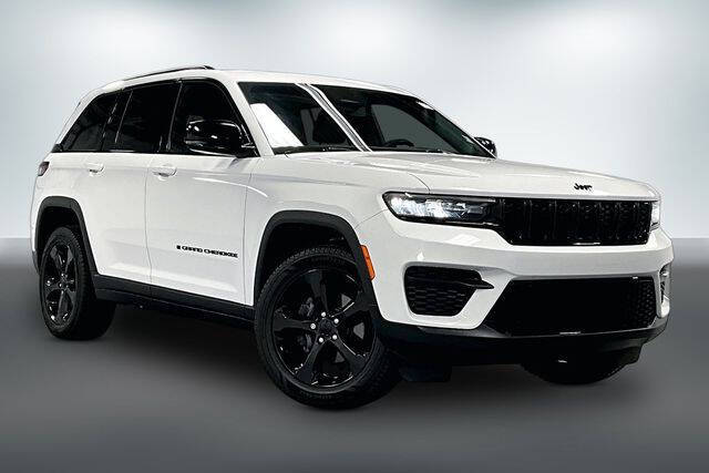 2023 Jeep Grand Cherokee Altitude