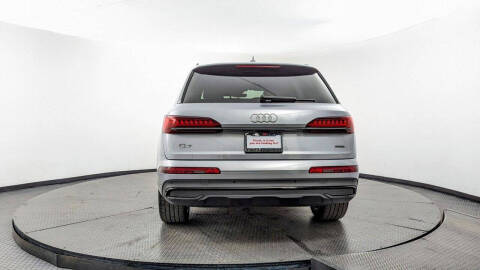 2022 Audi Q7 quattro Premium Plus 55 TFSI