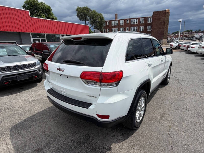 2019 Jeep Grand Cherokee Laredo E