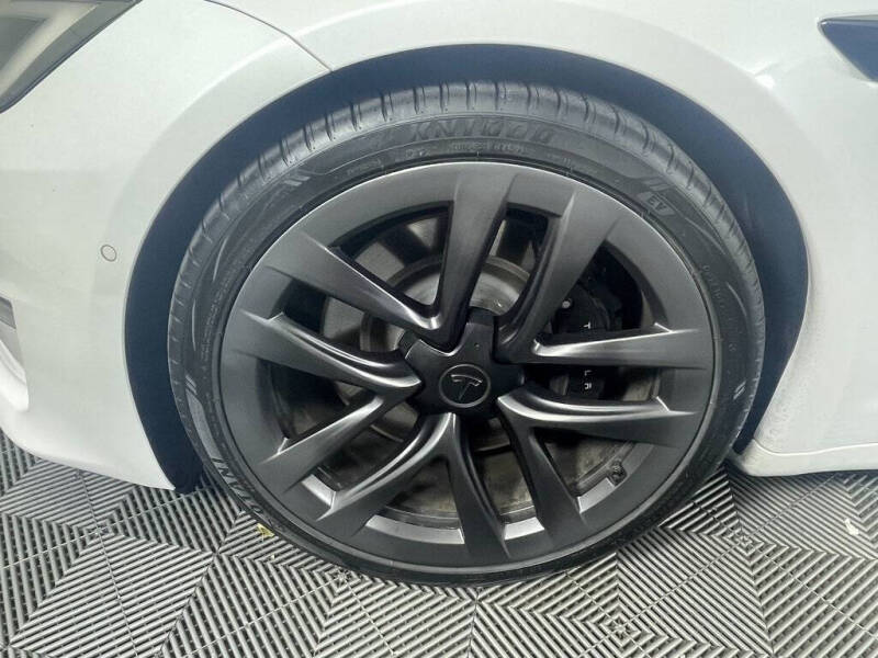 2023 Tesla Model S Standard Range