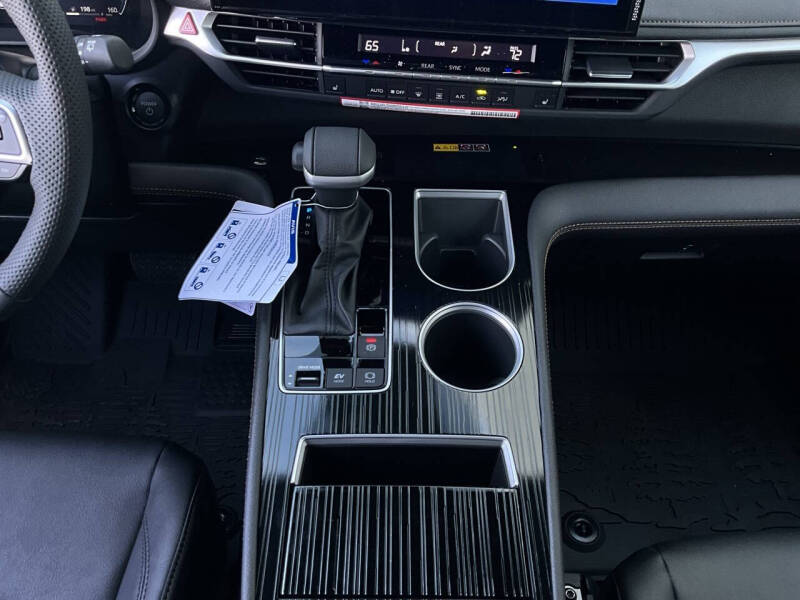 2026 Toyota Sienna Woodland Edition