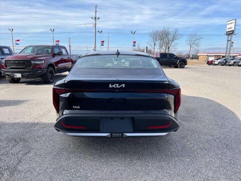 2025 Kia K4 LX