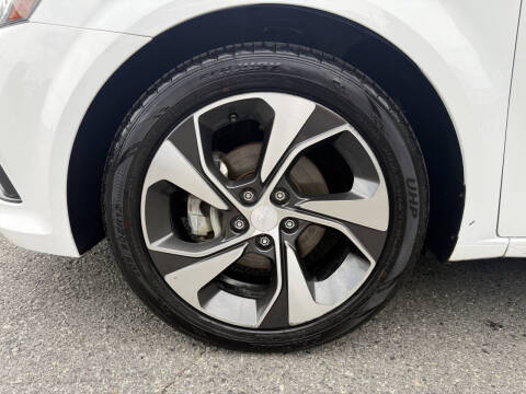 2017 Chevrolet Sonic Premier Auto