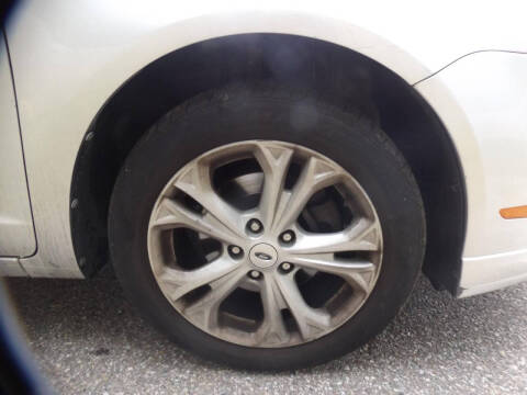 2012 Ford Fusion SE