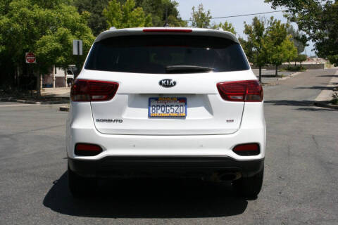 2020 Kia Sorento LX