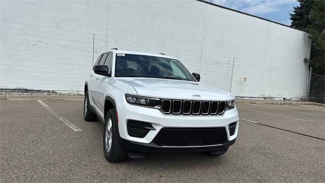 2025 Jeep Grand Cherokee Laredo X