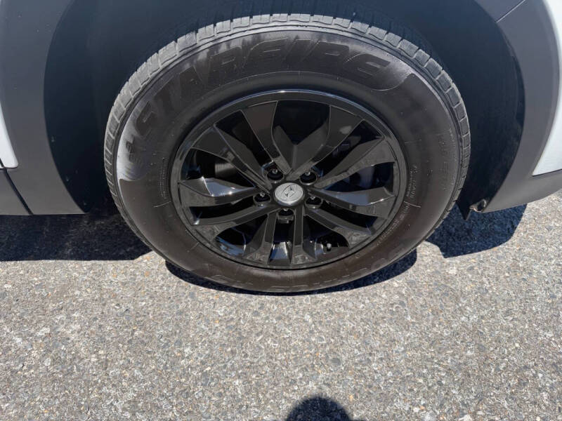 2019 Hyundai Santa Fe SE 2.4L