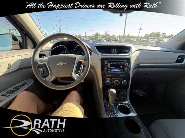 2017 Chevrolet Traverse LT