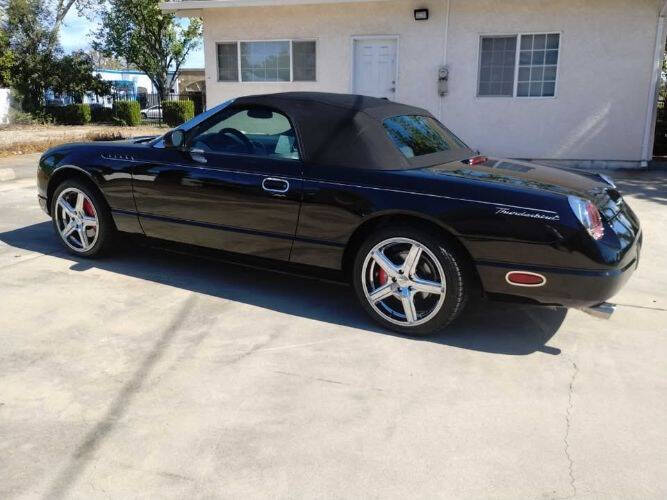 2002 Ford Thunderbird