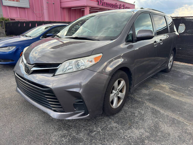 2018 Toyota Sienna