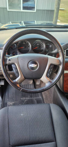 2013 Chevrolet Avalanche LS Black Diamond