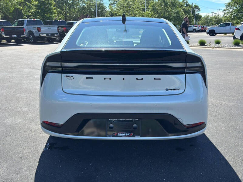 2026 Toyota Prius Plug-in Hybrid Nightshade