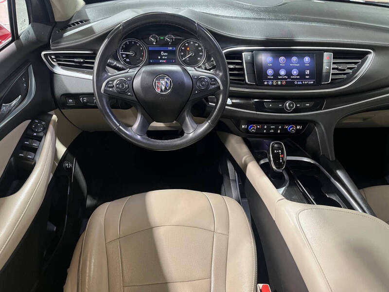2020 Buick Enclave Essence