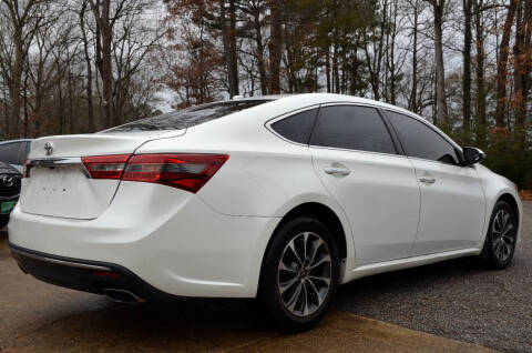 2017 Toyota Avalon XLE