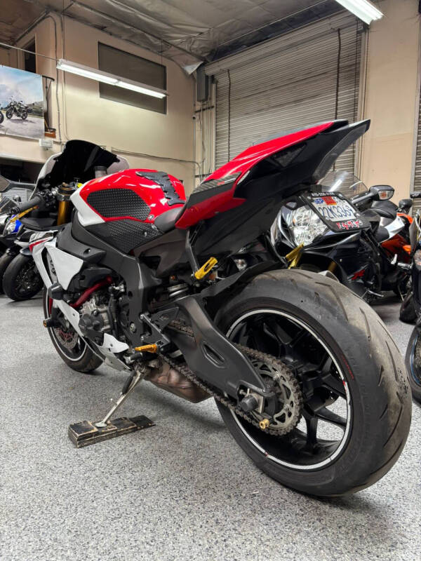 2015 Yamaha YZF-R1