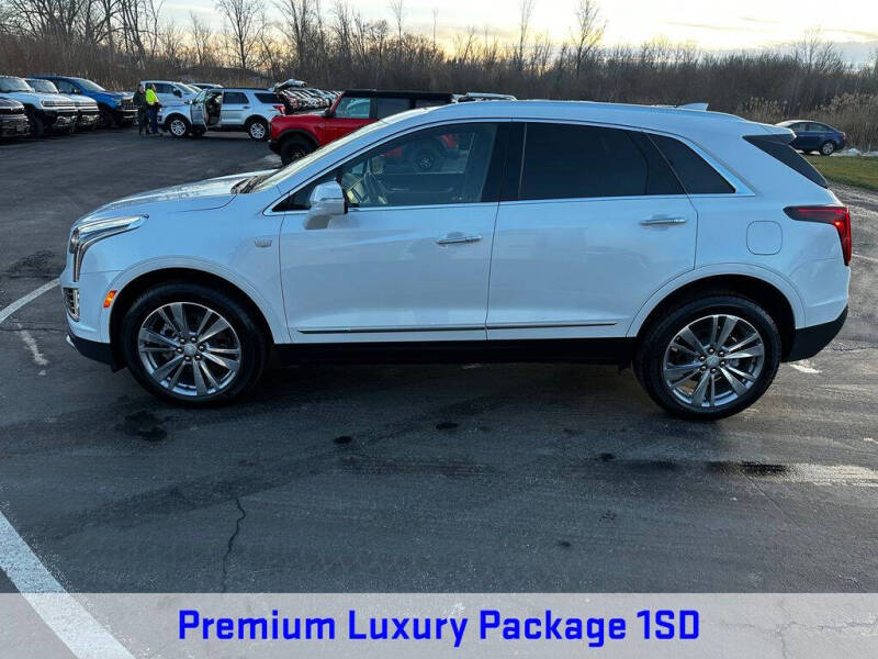 2025 Cadillac XT5 Premium Luxury