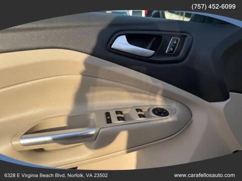 2016 Ford Escape SE