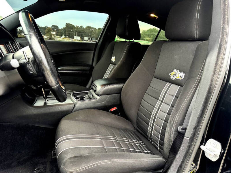 2013 Dodge Charger SRT8 Super Bee