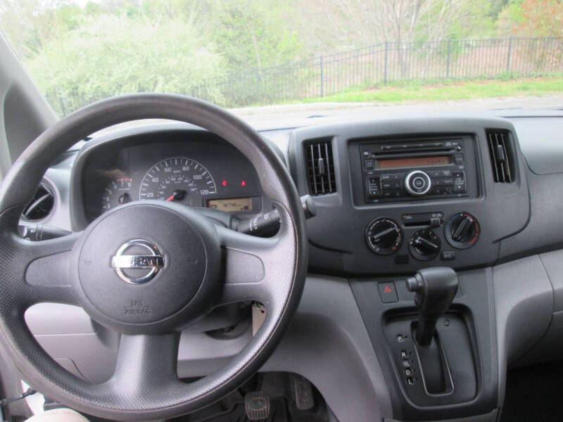 2017 Nissan NV200 S - Photo 16