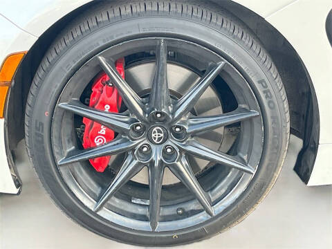 2025 Toyota GR86 Premium