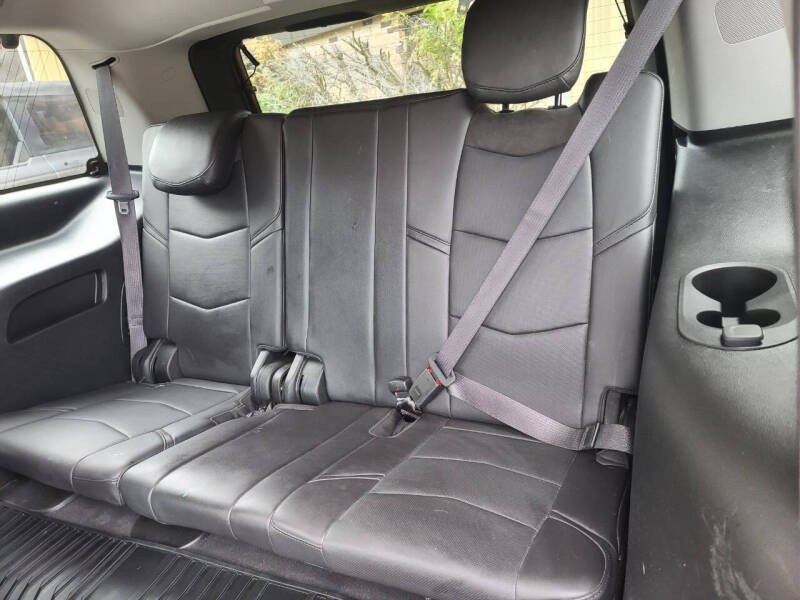 2019 Cadillac Escalade Luxury