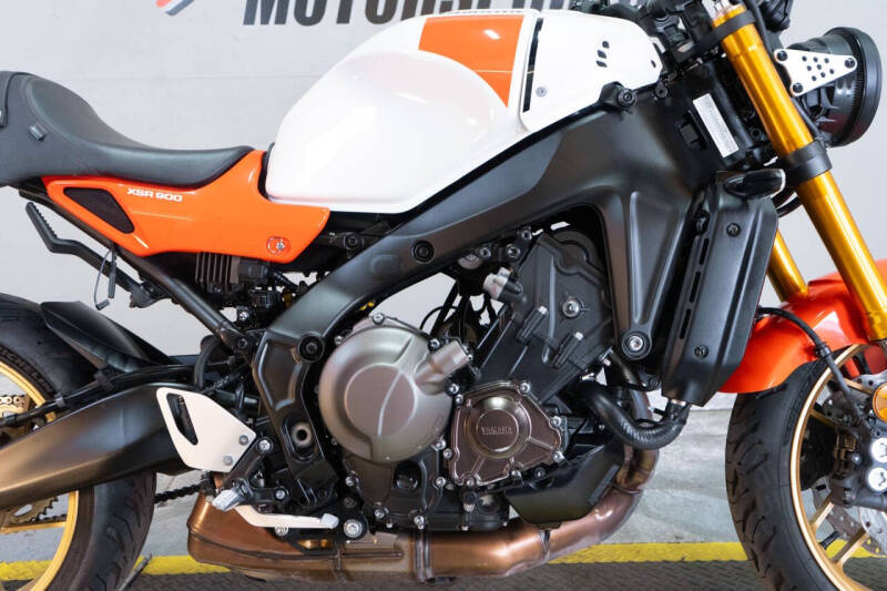 2024 Yamaha XSR900