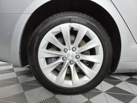 2017 Tesla Model S 75D