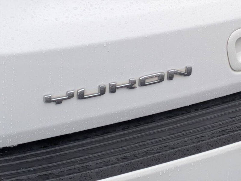 2022 GMC Yukon AT4