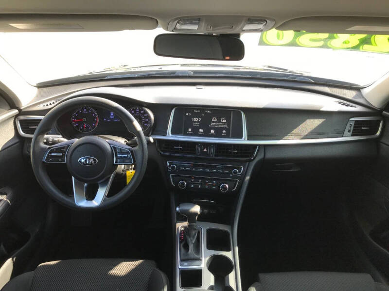 2020 Kia Optima LX