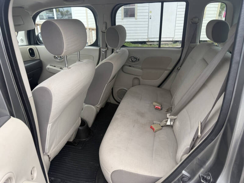 2010 Nissan cube
