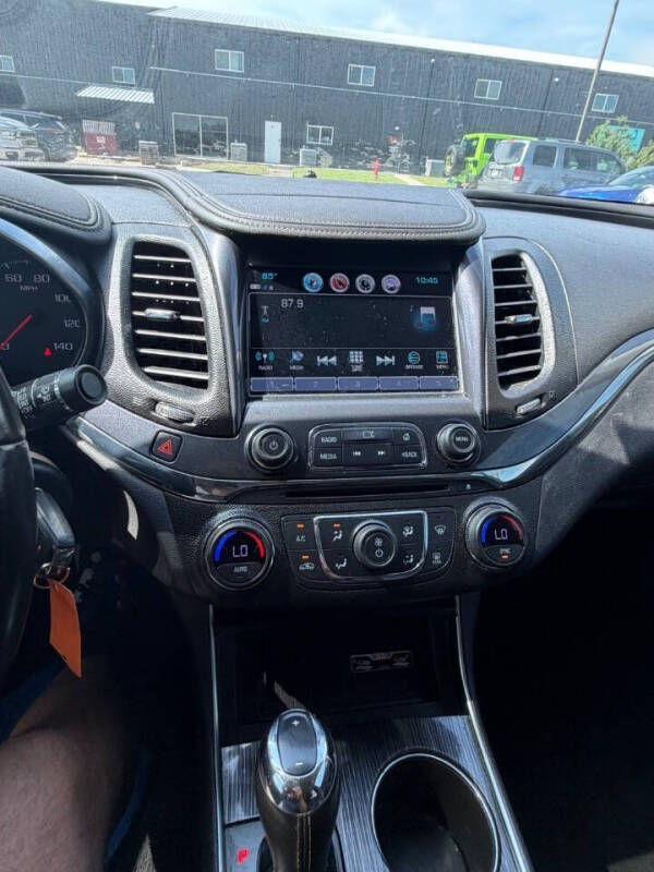 2017 Chevrolet Impala LT