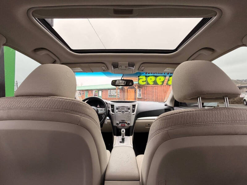 2011 Subaru Outback 2.5i Premium