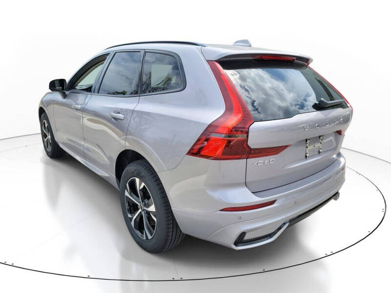 2026 Volvo XC60 B5 Core