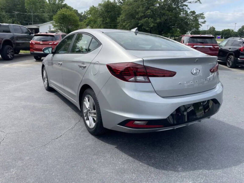 2020 Hyundai Elantra