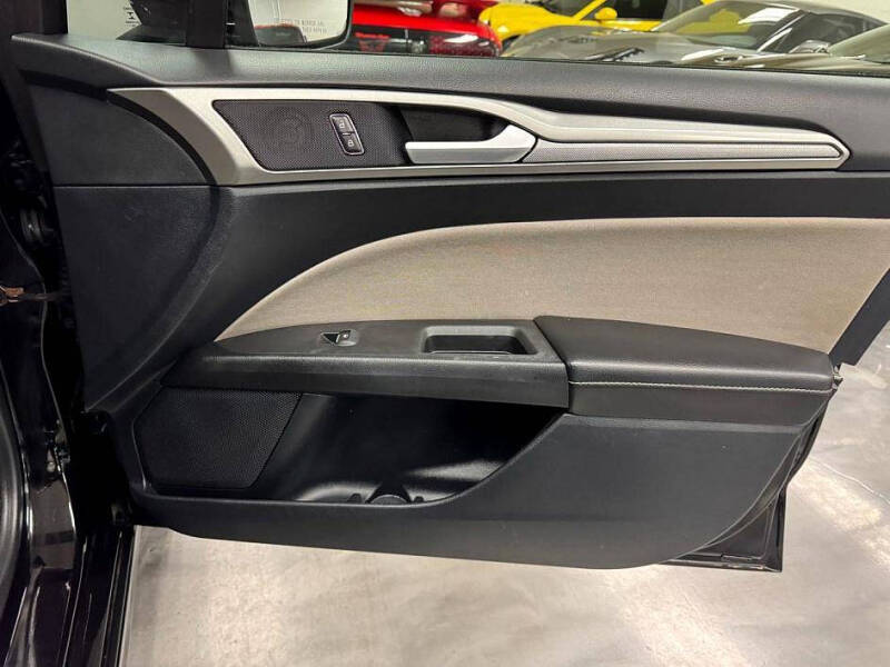 2019 Ford Fusion S