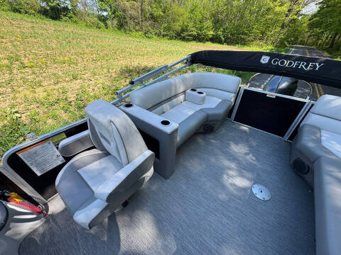 2021 Godfrey SW 2286 SBX