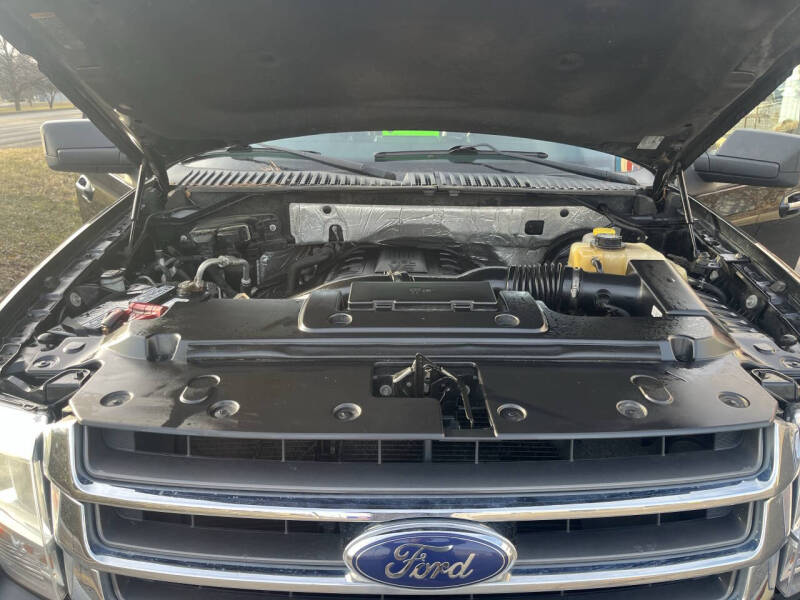 2017 Ford Expedition EL XLT