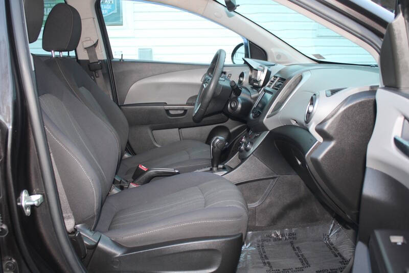 2014 Chevrolet Sonic LT Auto