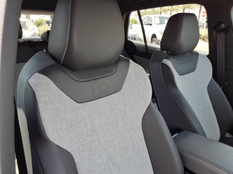 2024 Volkswagen ID.4 Standard