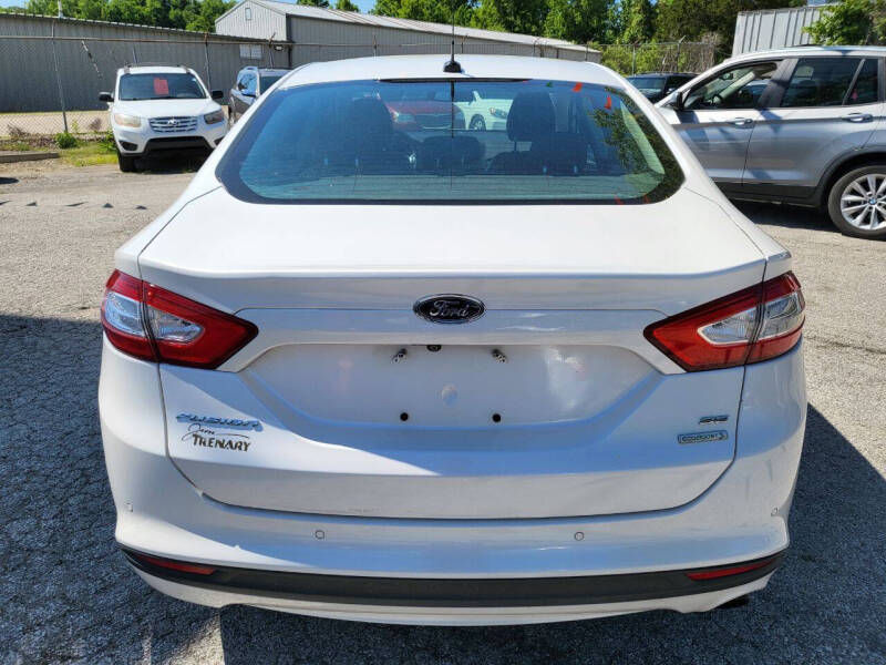 2013 Ford Fusion SE