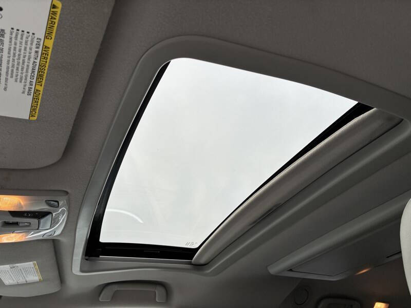 2013 Toyota Sienna XLE 7-Passenger