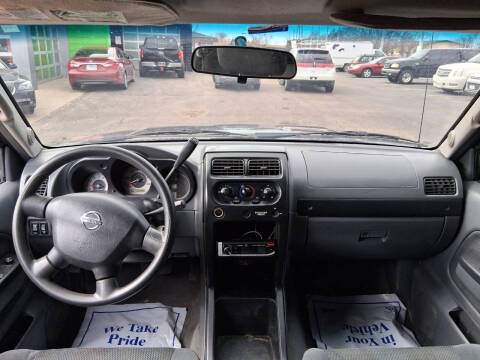 2004 Nissan Frontier XE