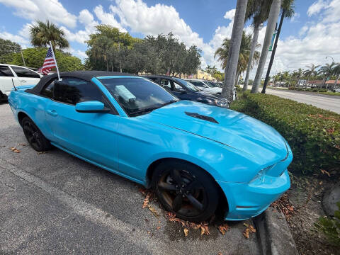2014 Ford Mustang V6