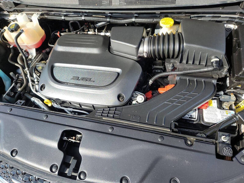 2021 Chrysler Pacifica Touring L