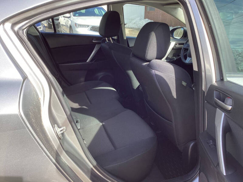 2012 Mazda MAZDA3 s Touring