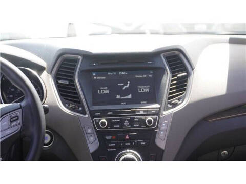 2017 Hyundai Santa Fe Sport 2.0T Ultimate