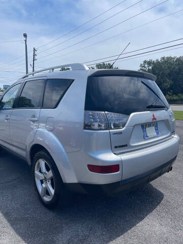 2008 Mitsubishi Outlander XLS